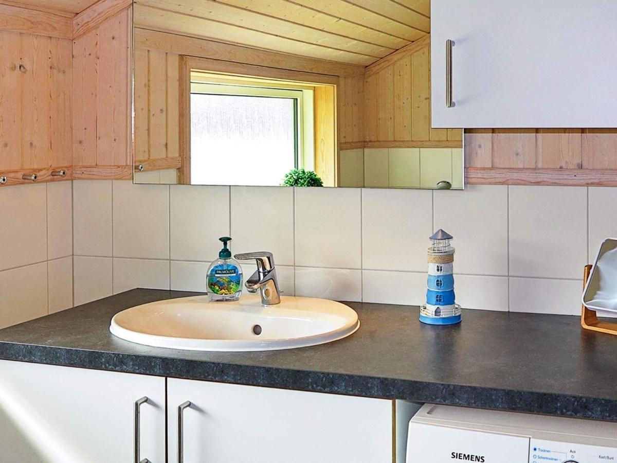 8 Person Holiday Home In Gro Enbrode Großenbrode Екстериор снимка